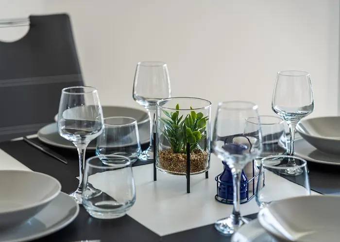 La Pepite - Appt En Hypercentre Au Calme, Terrasse Et Garage - Res Meyer * Royan