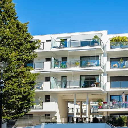 Apartment La Pepite - Appt En Hypercentre Au Calme, Terrasse Et Garage - Res Meyer Royan